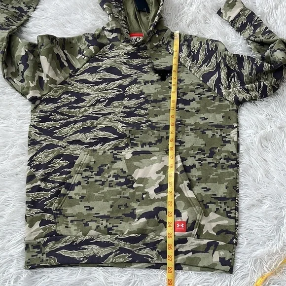 Under Armour Men’s the Rock project Veterans hoodie Dwayne Johnson khaki size M